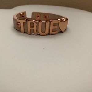 BCBGeneration True Bracelet